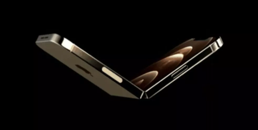 Foldable iPhone