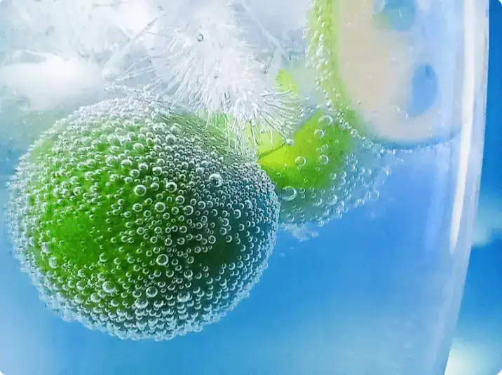 Realme c25s Macro Shot of under water gelly fish
