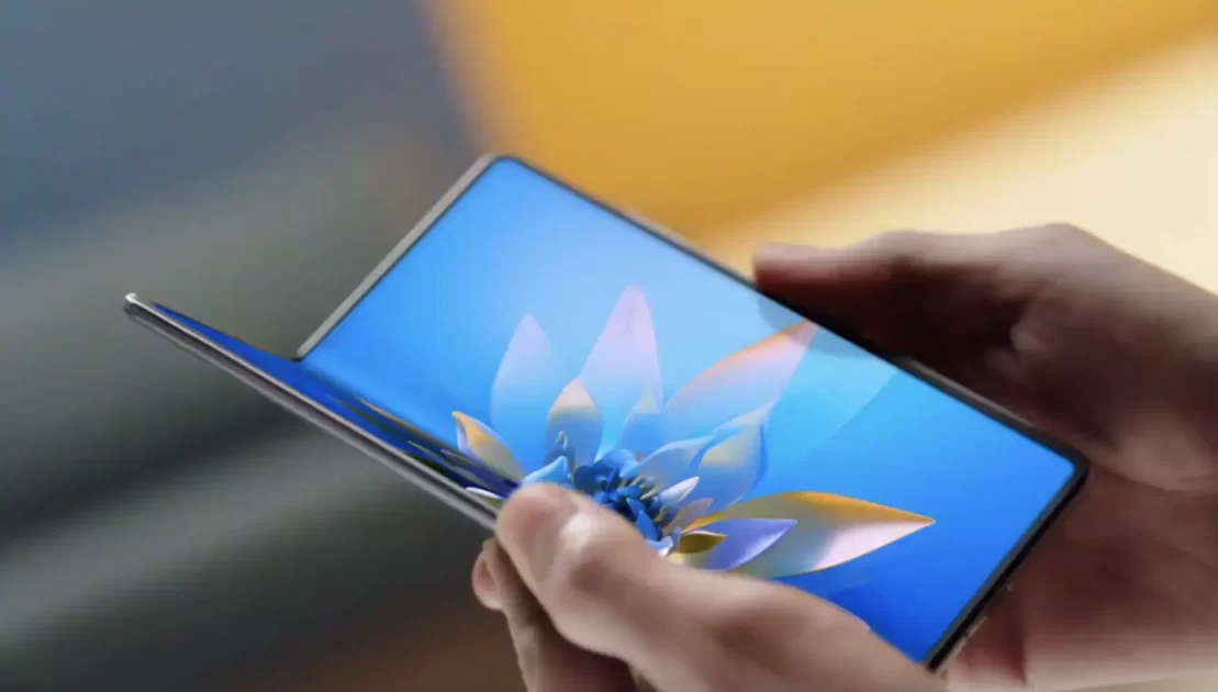 Huawei Foldable Smartphone Mate X2