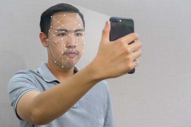 Google Pixel 6 Face Unlock Update
