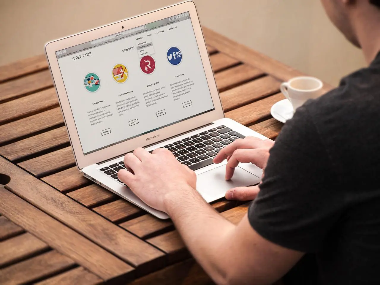 Web Hosting