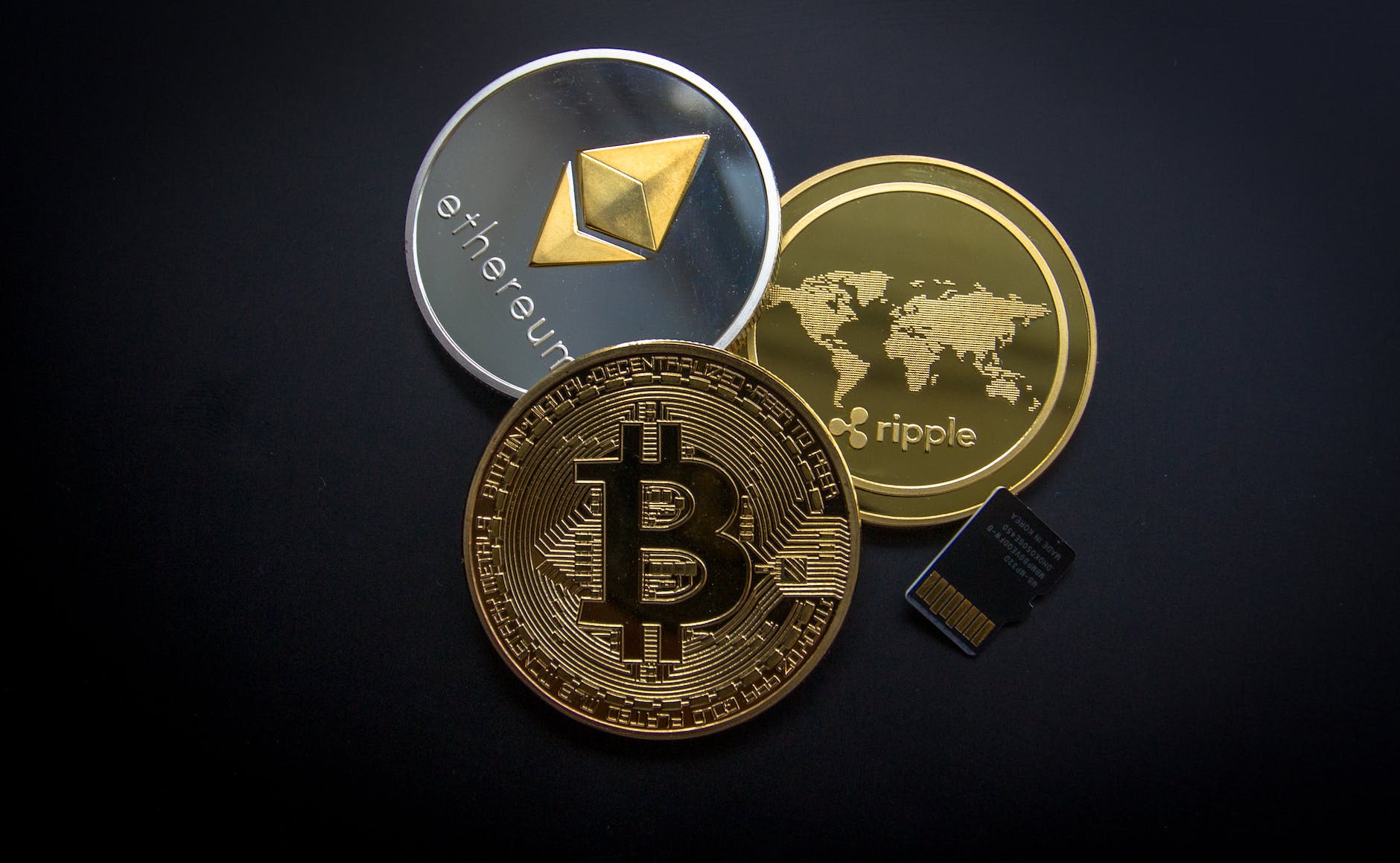 ripple etehereum and bitcoin and micro sdhc card Cryptocurrency in Dubai